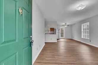 2548 Memorial Dr in Clarksville, TN - Building Photo - Building Photo