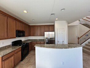 920 Baronet Dr in Las Vegas, NV - Foto de edificio - Building Photo