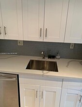 7425 SW 152nd Ave in Miami, FL - Building Photo - Building Photo
