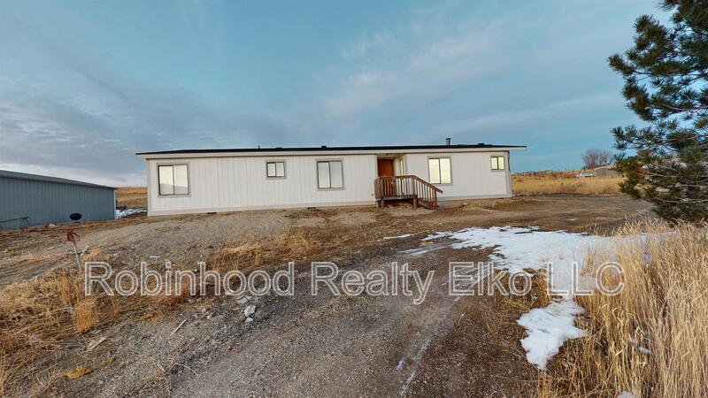 579 Brent Dr in Spring Creek, NV - Building Photo