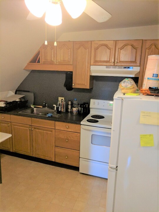 60 Walden St, Unit #4 in Cambridge, MA - Building Photo