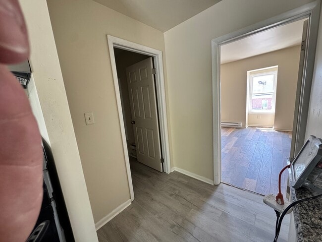 1105 W 4th St, Unit Unit 3 in Wilmington, DE - Building Photo - Building Photo