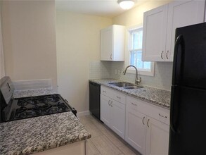 10533 Aledo Dr in Dallas, TX - Building Photo - Building Photo
