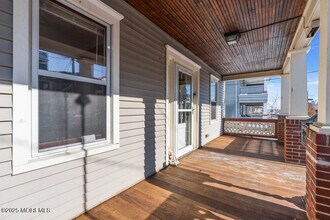 31 Embury Ave in Ocean Grove, NJ - Building Photo - Building Photo