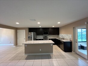 1334 Lotus St SE in Palm Bay, FL - Building Photo - Building Photo