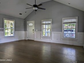 1507 Washington St in Beaufort, SC - Building Photo - Building Photo