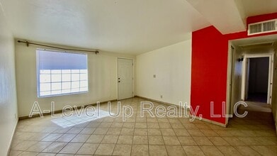 700 W Calle Colado in Tucson, AZ - Building Photo - Building Photo
