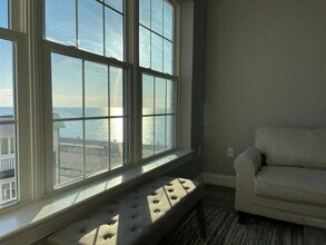 435 Ocean Blvd, Unit 403 in Hampton, NH - Building Photo - Building Photo