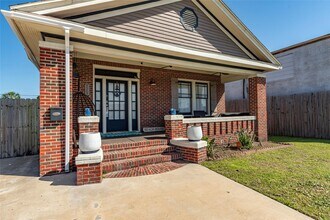 4508 Avenue O 1/2 in Galveston, TX - Building Photo - Building Photo