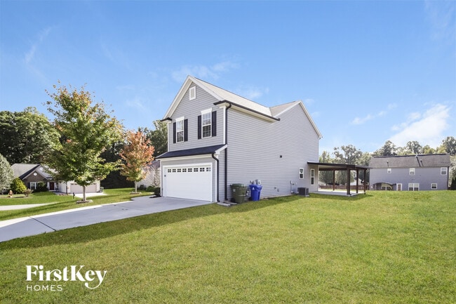 111 Twisted Cypress Ln in Winston-Salem, NC - Building Photo - Building Photo