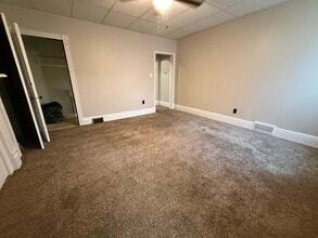 602 E 17th Ave in Munhall, PA - Building Photo - Building Photo