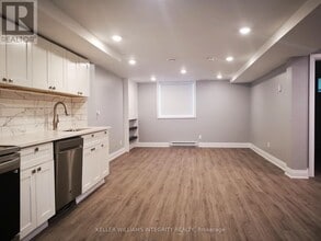 2636 Hickson Crescent in Ottawa, ON - Building Photo - Building Photo