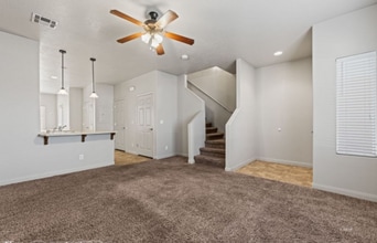 767 Moss Dr in Mesquite, NV - Foto de edificio - Building Photo