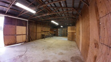 14320 Sycamore Ave in San Martin, CA - Building Photo - Building Photo