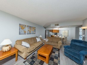 10642 S Camino Del Sol in Yuma, AZ - Building Photo - Building Photo