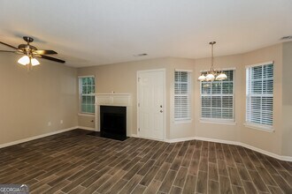 6251 Village Trace in Rex, GA - Building Photo - Building Photo