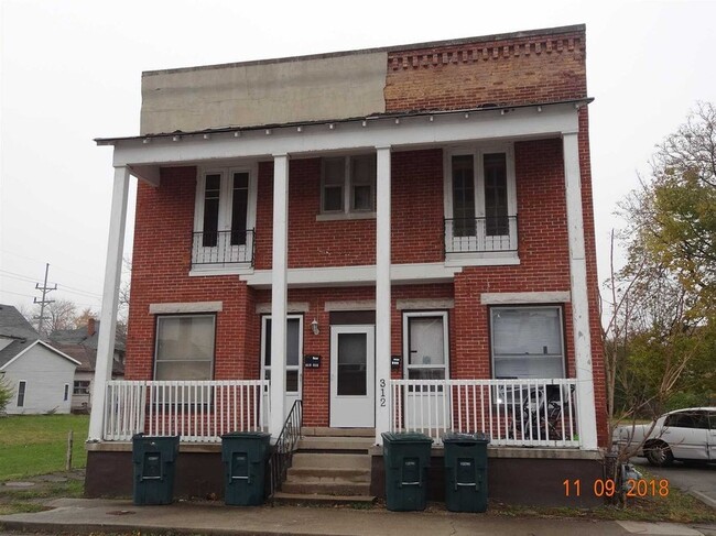 312 N Mulberry St in Muncie, IN - Building Photo - Building Photo