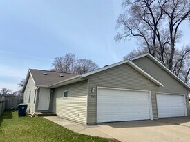 4502 Markle Rd in La crosse, WI - Building Photo