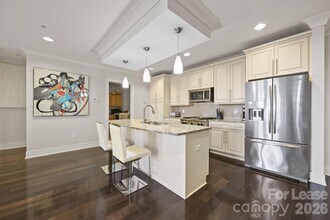 222 S Caldwell St in Charlotte, NC - Building Photo - Building Photo