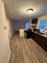 259 Carolina St, Unit Upper Rear in Buffalo, NY - Building Photo - Building Photo