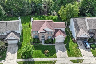 12330 Castlestone Dr in Fishers, IN - Building Photo - Building Photo