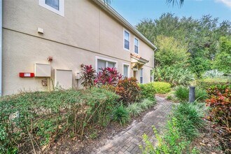 7143 Cadiz Blvd in Orlando, FL - Building Photo - Building Photo