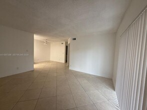 523 Trace Cir in Deerfield Beach, FL - Building Photo - Building Photo