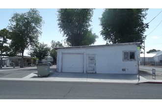 285 Sherman St in Fallon, NV - Building Photo - Building Photo