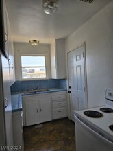 412 Maryland Pkwy in Las Vegas, NV - Building Photo - Building Photo