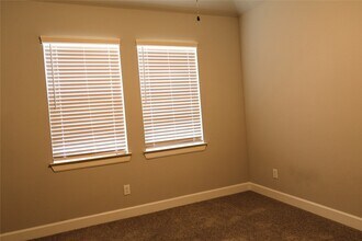 3316 Vine Ter Trce in Houston, TX - Building Photo - Building Photo