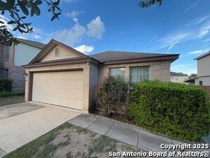 810 Antler Post in San Antonio, TX - Building Photo