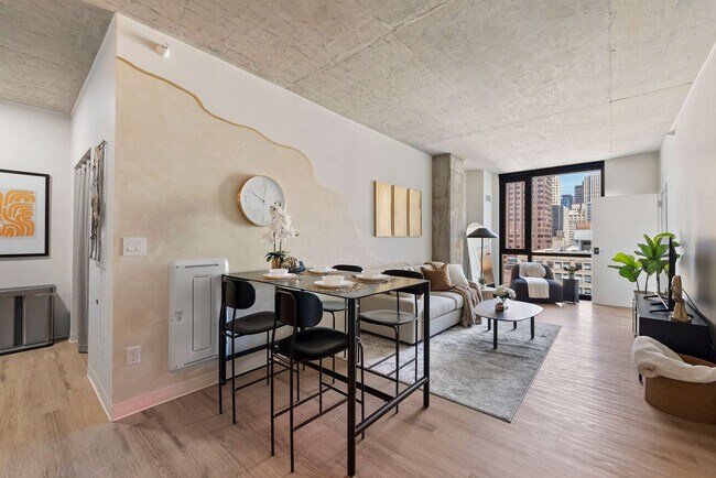 633 S LaSalle St in Chicago, IL - Building Photo - Building Photo