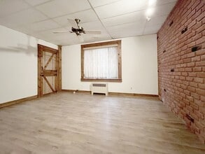 33 Sand St, Unit 1 in Port Chester, NY - Building Photo - Building Photo