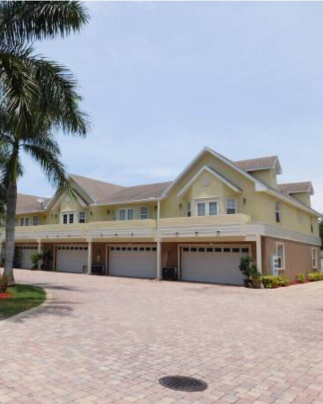 property at 5139 Tangerine Ave S