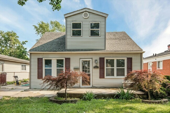 property at 25511 Pennie St