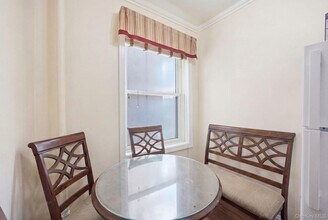 2081 Cruger Ave in Bronx, NY - Building Photo - Building Photo