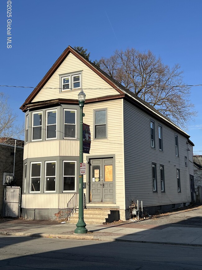 property at 445 5th Ave