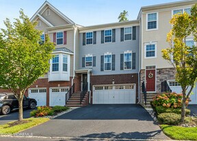 207 Yale Blvd in Shrewsbury, NJ - Building Photo