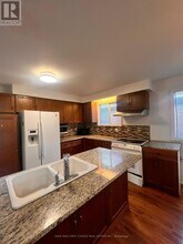 34 Tanager Square in Brampton, ON - Building Photo - Building Photo