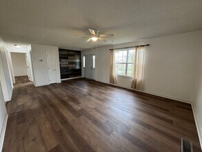 544 Coffee in Calvert City, KY - Building Photo - Building Photo