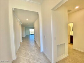 14561 Monrovia Ln in Ft. Myers, FL - Building Photo - Building Photo