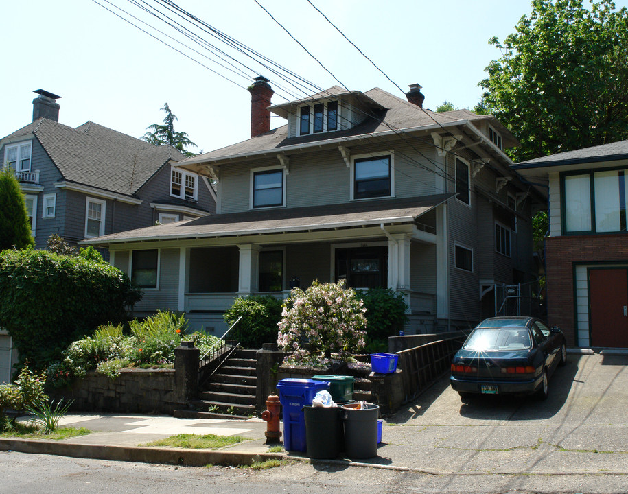 1436 SW Harrison St in Portland, OR - Building Photo