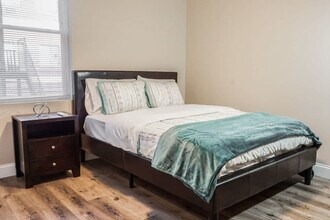 140 Pearl St, Unit SI ID1470146P in Chelsea, MA - Foto de edificio - Building Photo