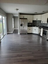 1020 Lester Ridge Ct in Kissimmee, FL - Foto de edificio - Building Photo