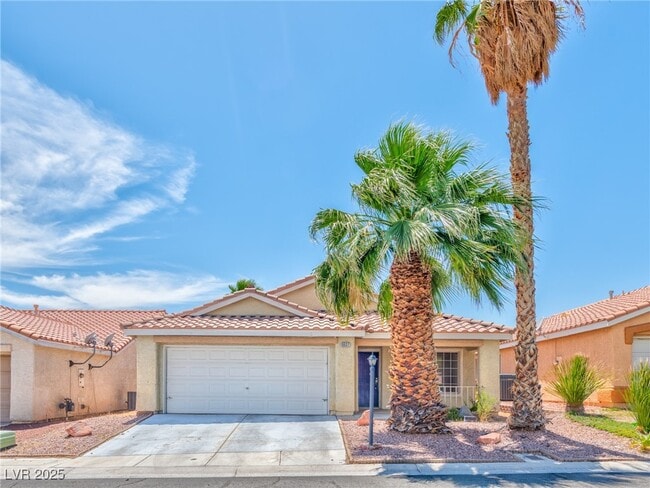 property at 5537 Oakwood Ridge St