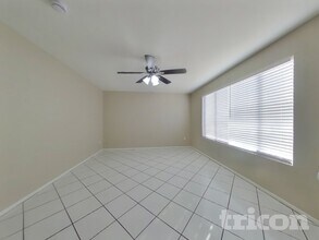 7100 W Cheryl Dr in Peoria, AZ - Building Photo - Building Photo