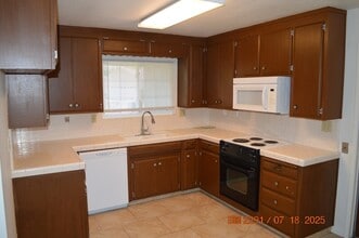 4504 E Monte Vista Ave in Denair, CA - Building Photo - Building Photo