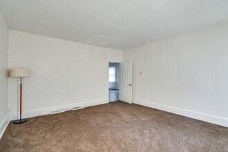 6701 Gertrude Ave in Cleveland, OH - Building Photo - Building Photo