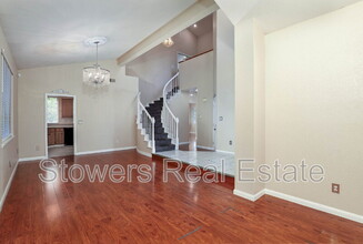 2041 Crater Peak Way in Antioch, CA - Building Photo - Building Photo