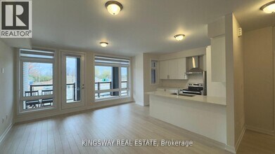 7 Chiffon St in Vaughan, ON - Building Photo - Building Photo